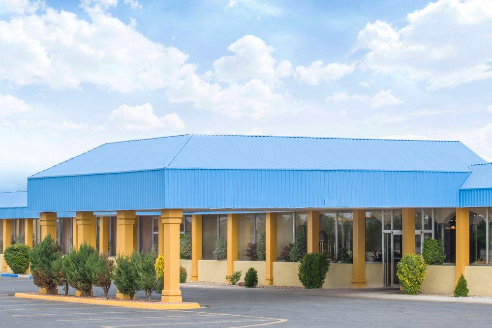 Days Inn & Suites By Wyndham Clovis Exteriér fotografie
