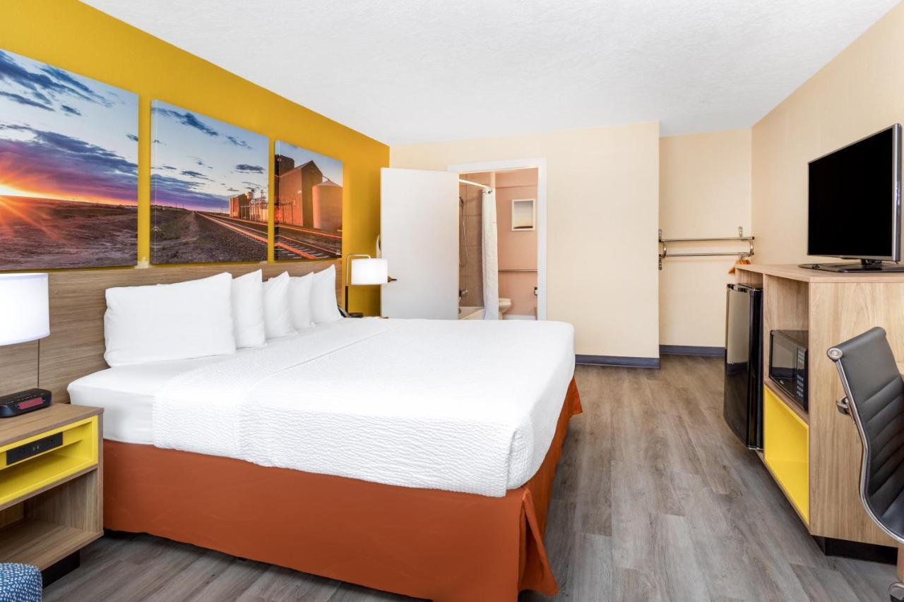 Days Inn & Suites By Wyndham Clovis Exteriér fotografie