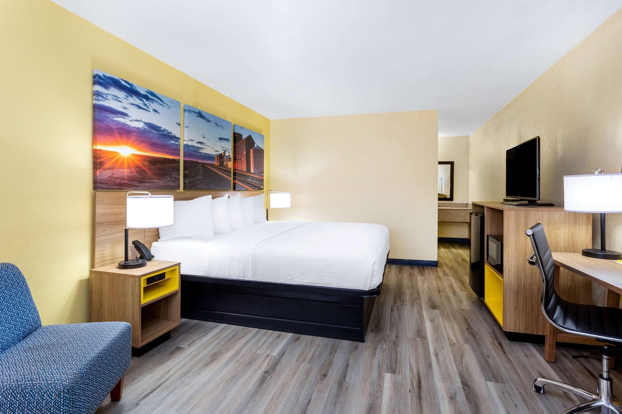 Days Inn & Suites By Wyndham Clovis Exteriér fotografie