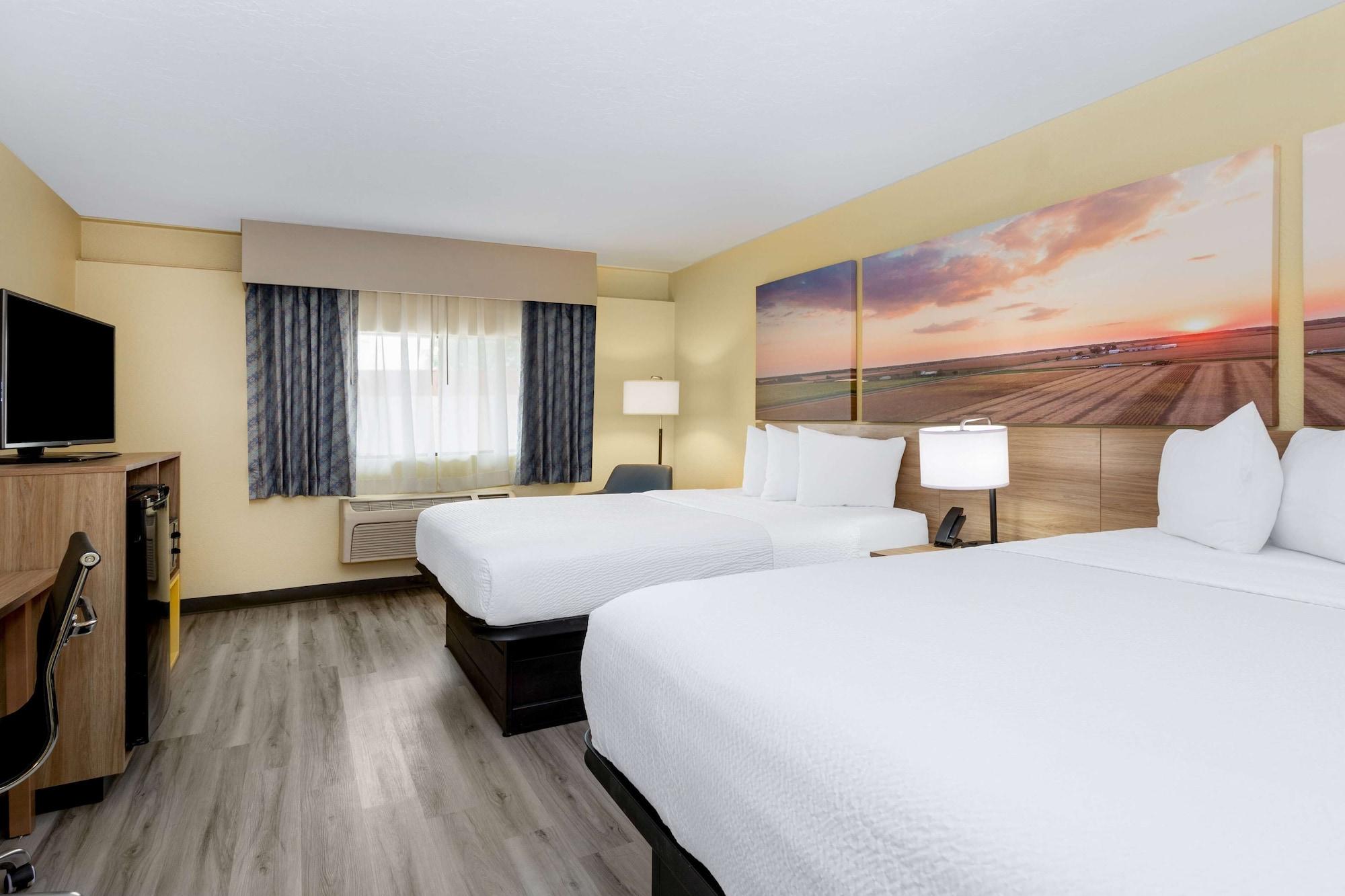 Days Inn & Suites By Wyndham Clovis Exteriér fotografie